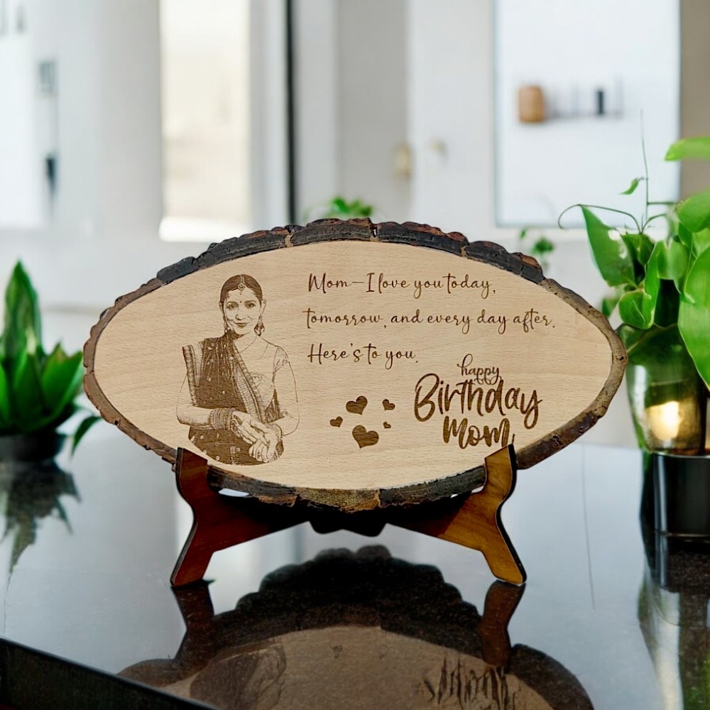 Oval Engraved Photo Frame For Mother